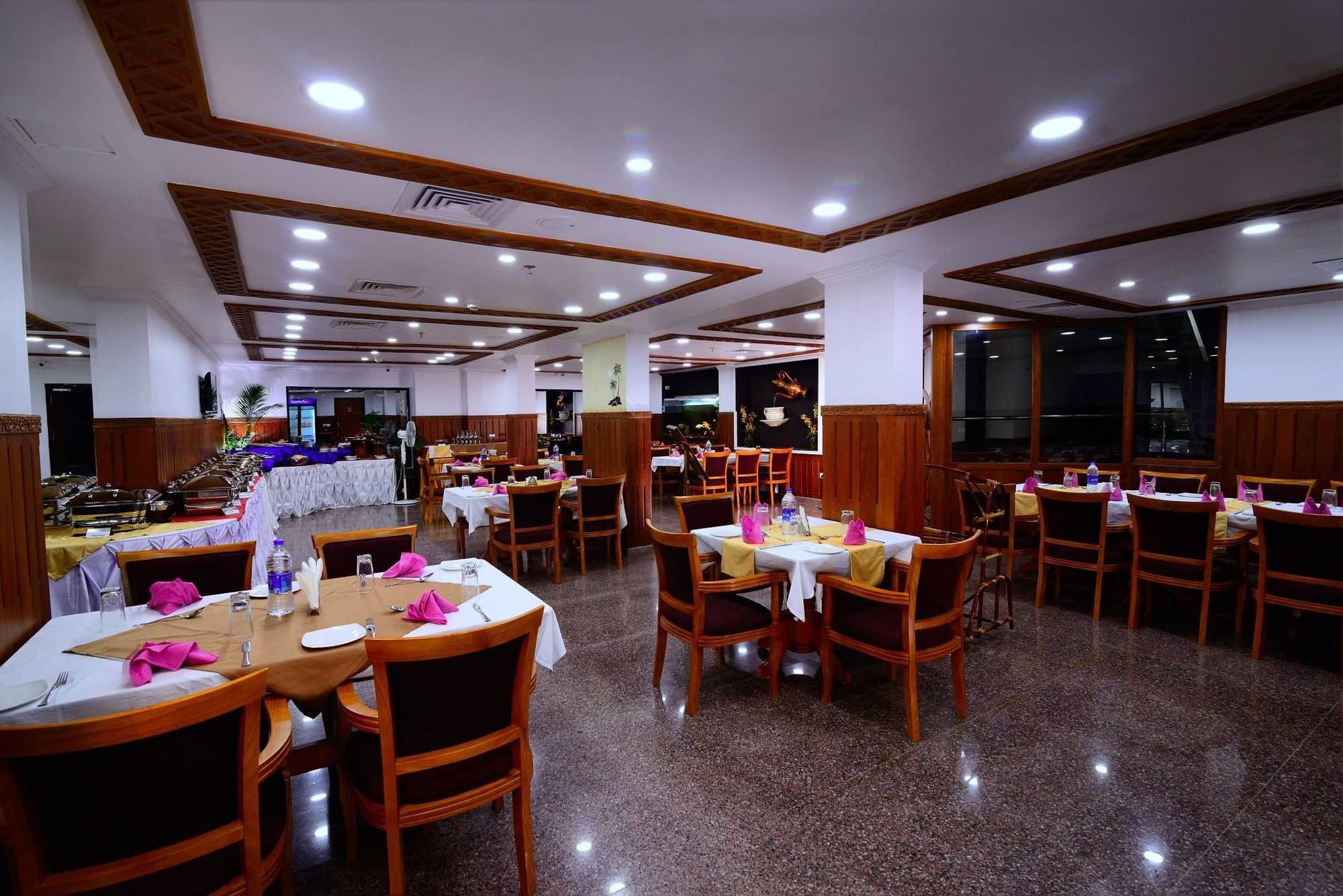 Sps Kings Way Hotel Thiruvananthapuram Exterior foto